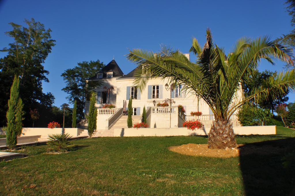 Domaine De La Fauconnie Campsegret Exterior photo